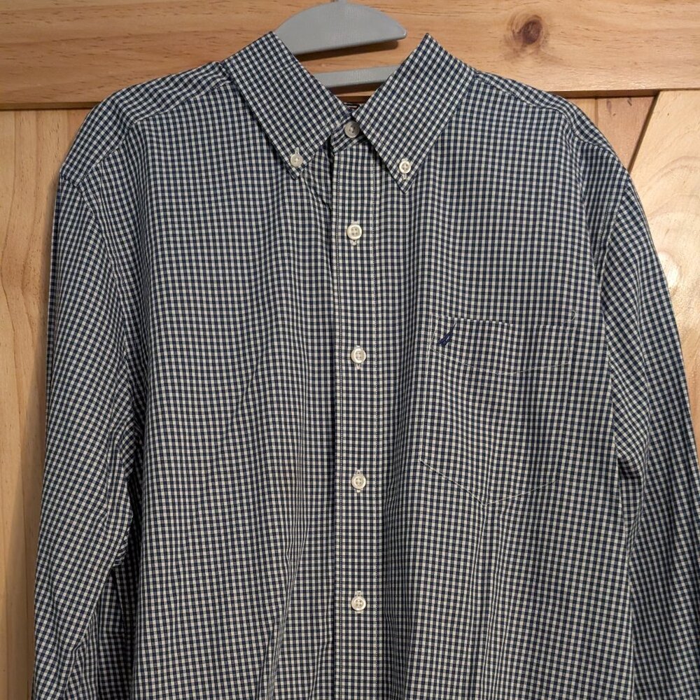 Nautica Button Up Dress Shirt Large